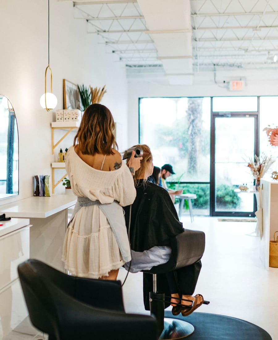 Salon & Beauty
