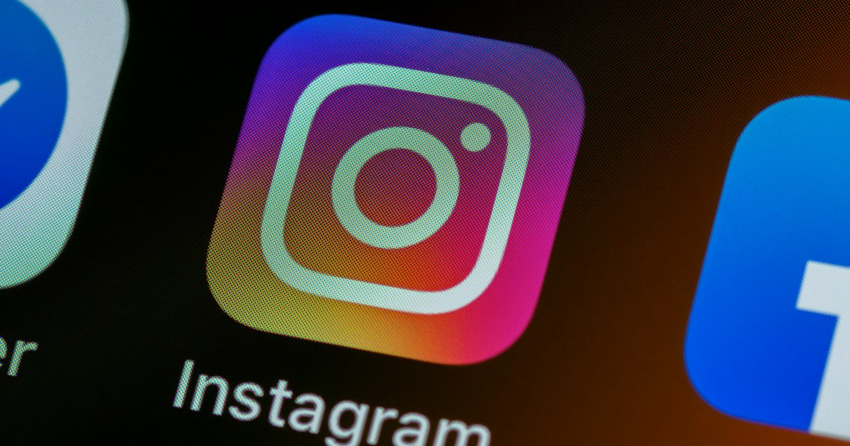 Ikon aplikasi Instagram di layar smartphone